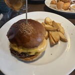 Burger POLICE - 