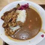 すき家 - 料理写真:炭火焼きほろほろチキンカレー(大盛り)