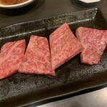 焼肉八七 - 