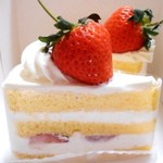 パティスリー かいと - 季節限定　○○さんちの△△苺ショート