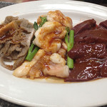 みょうが屋 - 神の肉 センマイ、シマチョウ、レバーどれもすごい