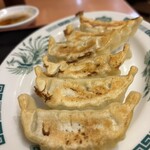 日高屋 - 餃子重ねで締め