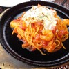 港町珈琲店 - 鉄板ナポリタン。