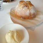 ピエール・ガニェール - パンとバター。