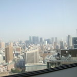 ピエール・ガニェール - 窓からの景色(日テレ方面)。