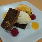 シェ　タケマサ - 