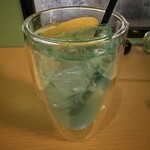 シーシャカフェ fiction  - ブルーレモネード×シーシャ。この組み合わせ、正解でした