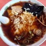 ラーメンハウス三平 - しょうゆチーズラーメン 1,050円、大盛120円