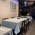 Bistro cafe eS - テーブル席