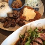 とり王 - 名物もも炭火焼定食