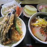 中駒 - 料理写真:ミニ天丼そばセット