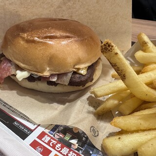 ウェンディーズ·ファーストキッチン_1