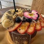 NICO'S CAFE&TABLE - 