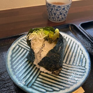 おにぎり豚汁 三ッ丸_1