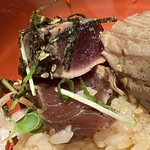 炎の舞 らくい - 藁焼きかつおのタレタタキ丼