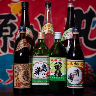 現地の酒造が丁寧に造った、八丈島ならではの島酒をご提供