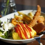 TWELVE ON THE PARK BAR & GRILL - 