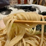 中華蕎麦 時雨 - 麺はもちもちしてて美味しいよ！