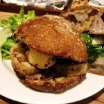 パーラー江古田 - 今年初のれんこんとカブ♪くるみパンで