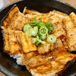 炭焼豚丼専門店 豚めし家 - 