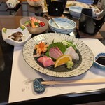 すし亭一眞 - 刺盛り、サラダと貝の先付け