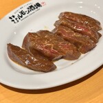 大衆炭火焼肉ジンギスカン ホルモン酒場 風土. - 