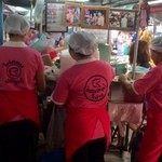 Raan Kaithong Pratunam - ピンクのユニフォーム、ロゴに違いも！