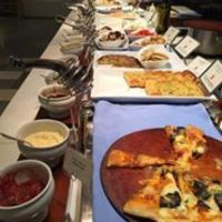 スカイグリルブッフェ武藏 - 料理はずらりと並んでます。