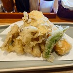 自家製うどん さんたく - 鯛ちくわとまいたけ天