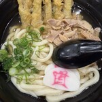 資さんうどん - 料理写真: