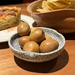 201 - 自家製燻製(うずら)