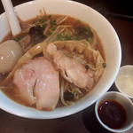 おおぜき中華そば店 - 【2/6限定】サンマー麺風そば・辛味＆酢付き（850円）