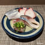 すし源 - 水蛸､金華鯖の〆鯖､真鯵､小鰭