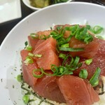 東印度咖哩商会 - 豊洲直送 マグロ漬け丼