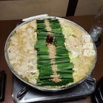 博多牛雜鍋 德永屋 總本店 - 和牛もつ鍋 味噌