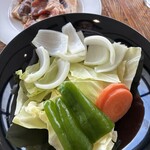 山麓館レストラン - セットの野菜(小岩井農場羊肉ジンギスカン)