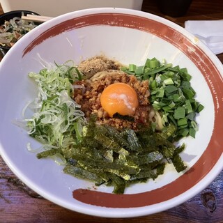 有楽町GYOZA待合室_0