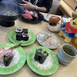 回転すしまんまん - 料理写真: