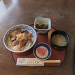 レストラン矢野 - 本鮪の山わさび漬け丼 2000円