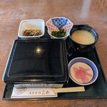 レストラン矢野 - 蓋付きで提供
