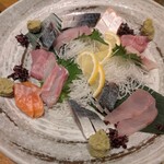 大漁酒場 魚樽本店 - 旬のお造り6種盛合せ
