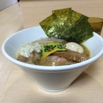 MOJA - 全部のせあごだし醤油ラーメンの丼