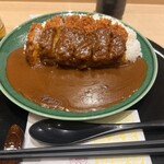 とんかつ まい泉 - 料理写真:オーベルジーヌロースカツカレー
