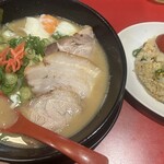 特製ラーメン 大中 - 