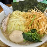 横浜ラーメン厨房 うえむらや - 料理写真:ネギキャベ玉（1,300円）