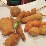 おいしい寿司と活魚料理 魚の飯 - 