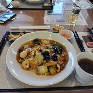 ロータリーゴルフ倶楽部 レストラン_0