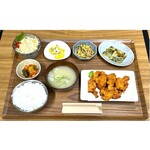 韓流居酒屋 わが家 - 