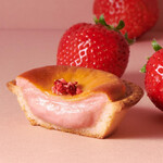 BAKE CHEESE TART - 焼きたてタルト ストロベリーチーズ