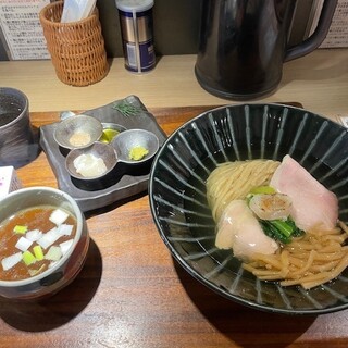Tokyo Style Noodle ほたて日和